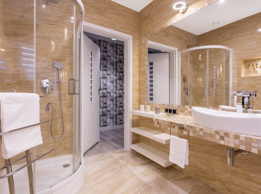 Aluminum glass and window service in Dubai | Glass Door Repair