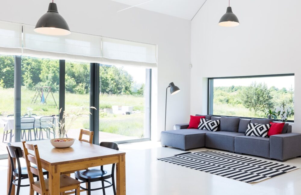 Aluminum glass and window service in Dubai | Glass Door Repair