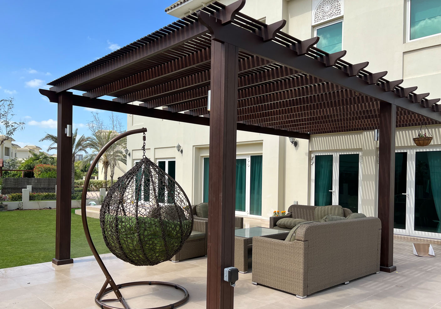 CCTV Camera Repair Dubai Aluminum glass and window service in Dubai | Glass Door Repair